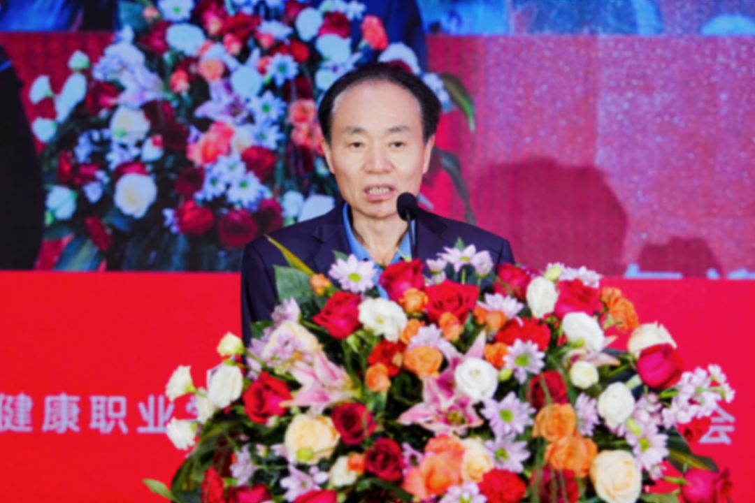 李涛2.jpg